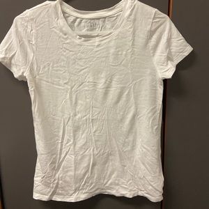 Staple Gap White Tshirt